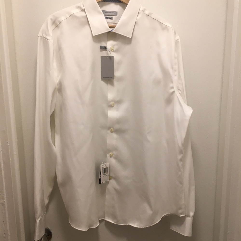 NWT- Marc New York Marc Andrews mens white button down dress shirt